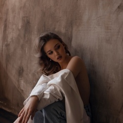 Шлюха Уля 82525
