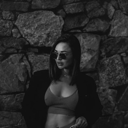 Шлюха Лика 73032