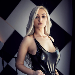 Шлюха Лика 68833