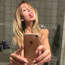 Шлюха Женя 21223