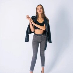 Шлюха Жанна 79336